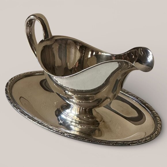 Wm Rogers Other - Vintage WM Rogers EVANDALE 1113 Silverplate Gravy Boat